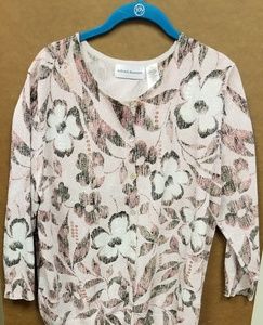 Alfred Dunner "L" metallic cardigan